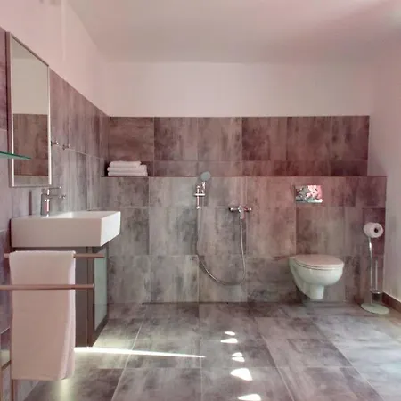 Casa Ingrid Ξενοδοχείο *