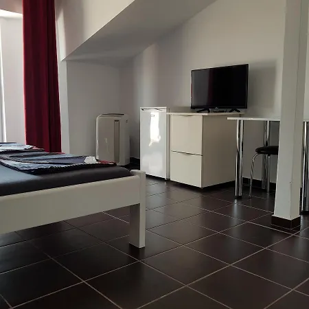 Ξενοδοχείο Casa Ingrid