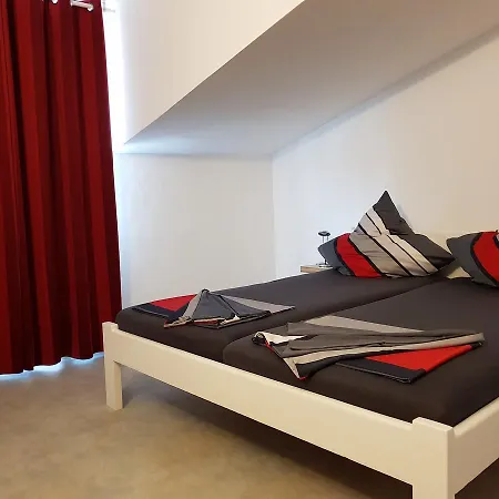 Ξενοδοχείο Casa Ingrid *